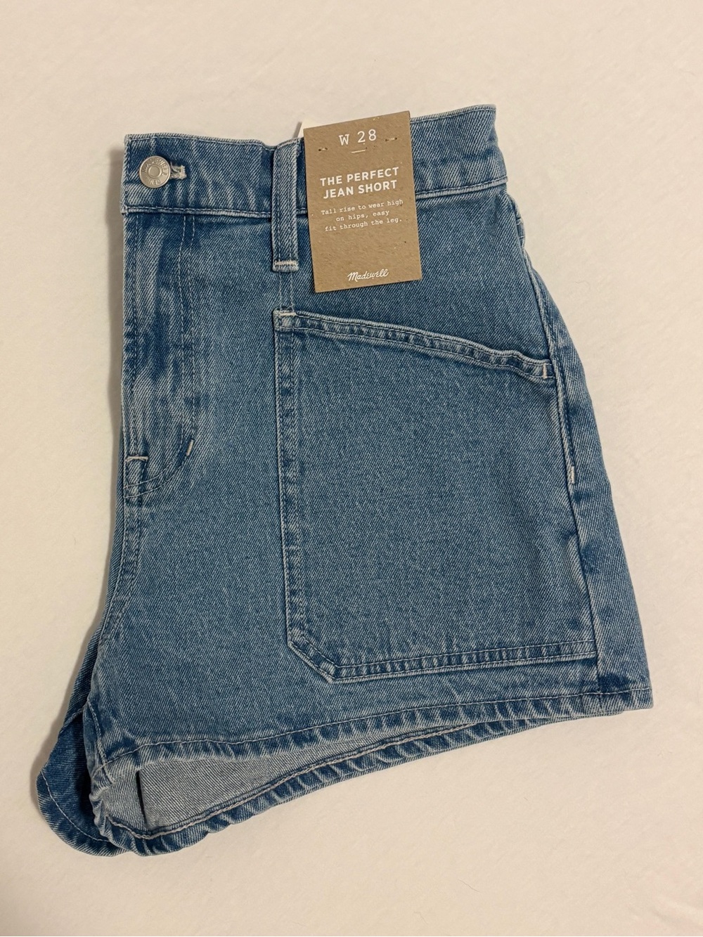 NWT Madewell The Perfect Vintage Jean Shorts in Cardston Wash Size 28 - Picture 8 of 9